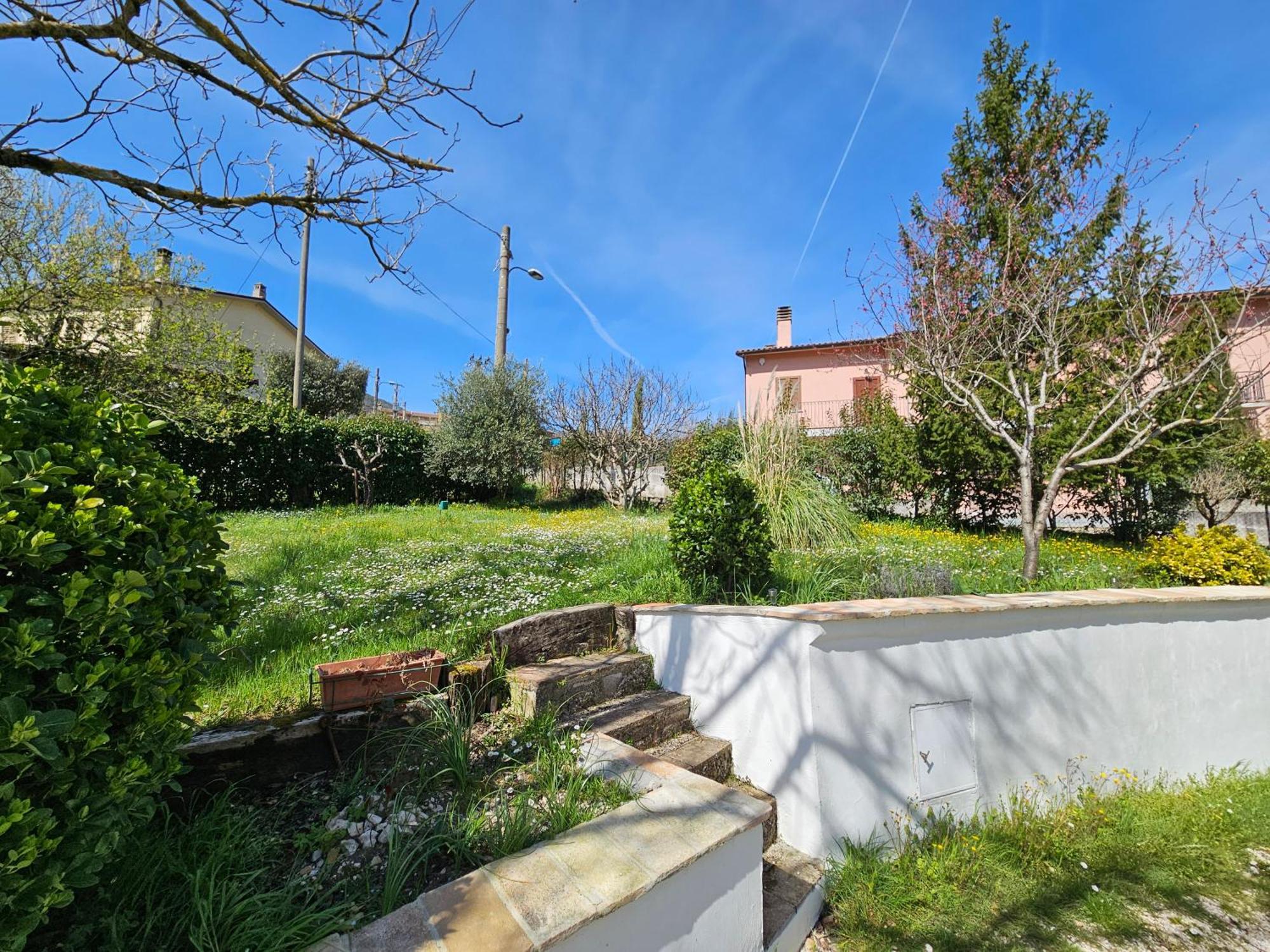 The Lover House Terni Bagian luar foto